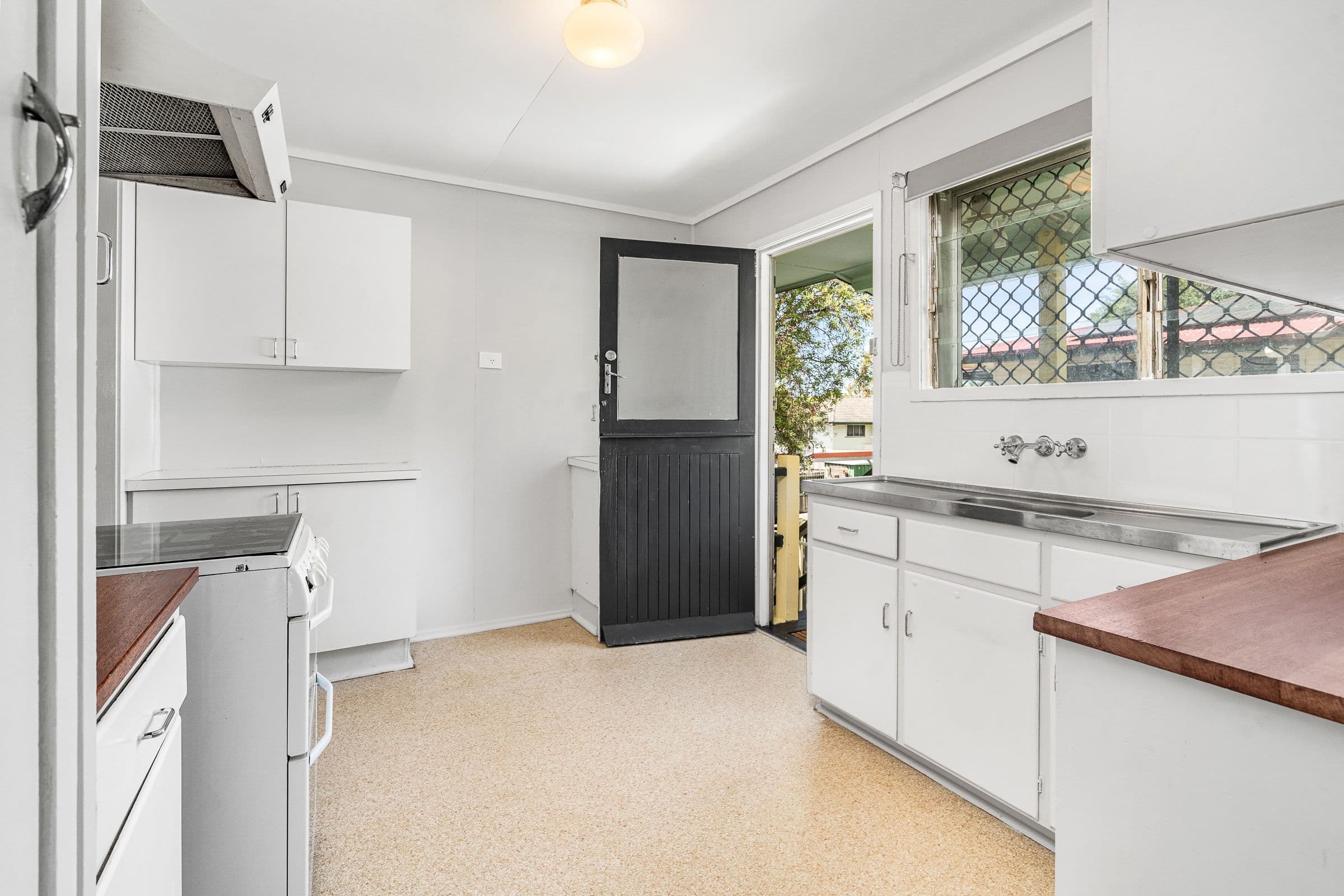 70 Aspinall Street, Leichhardt QLD 4305, Leichhardt - Thumbnail 8
