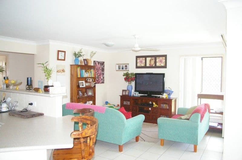 30 Amity Drive, ROTHWELL QLD 4022, Rothwell - Thumbnail 3