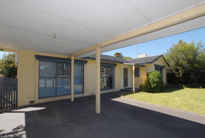 3 Karingal Drive, FRANKSTON VIC 3199, Frankston - Thumbnail 3