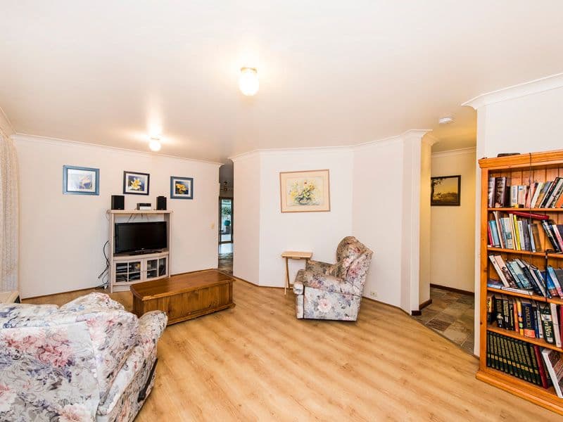 12 Westerly Way, Cooloongup WA 6168, Cooloongup - Thumbnail 6