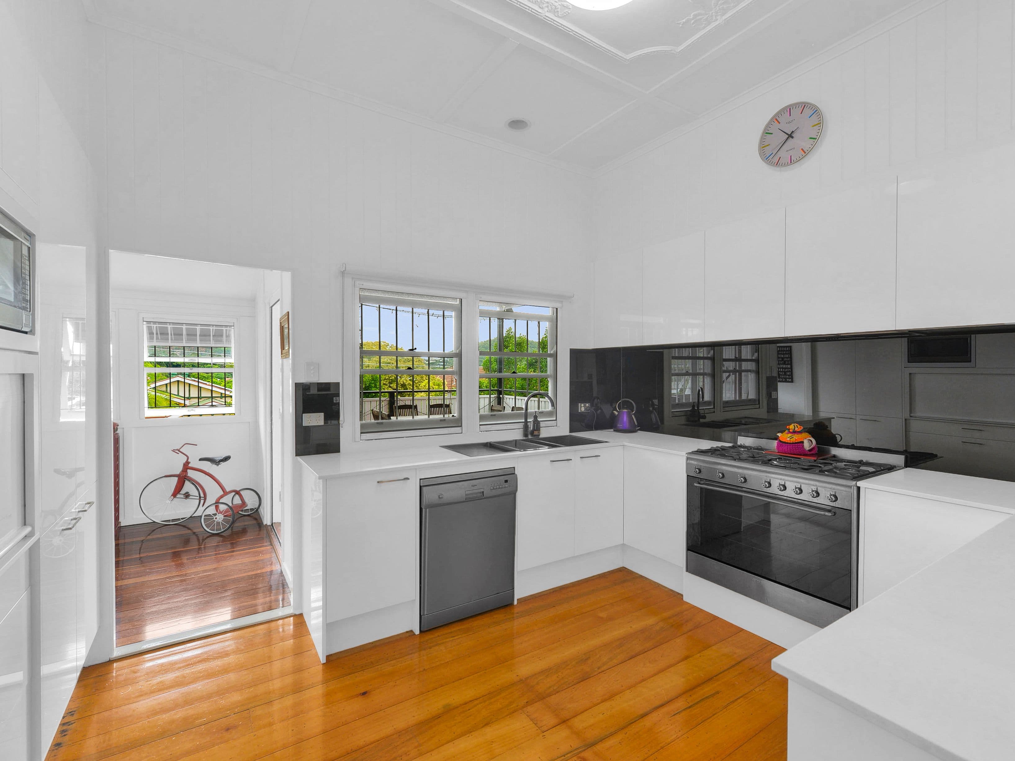 24 Oleander Drive, Ashgrove QLD 4060, Ashgrove - Thumbnail 6