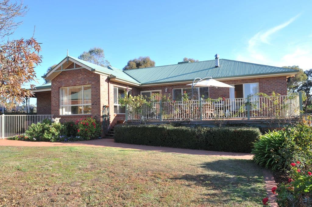 4 George Terrace, Junortoun VIC 3551, Junortoun - Image 1