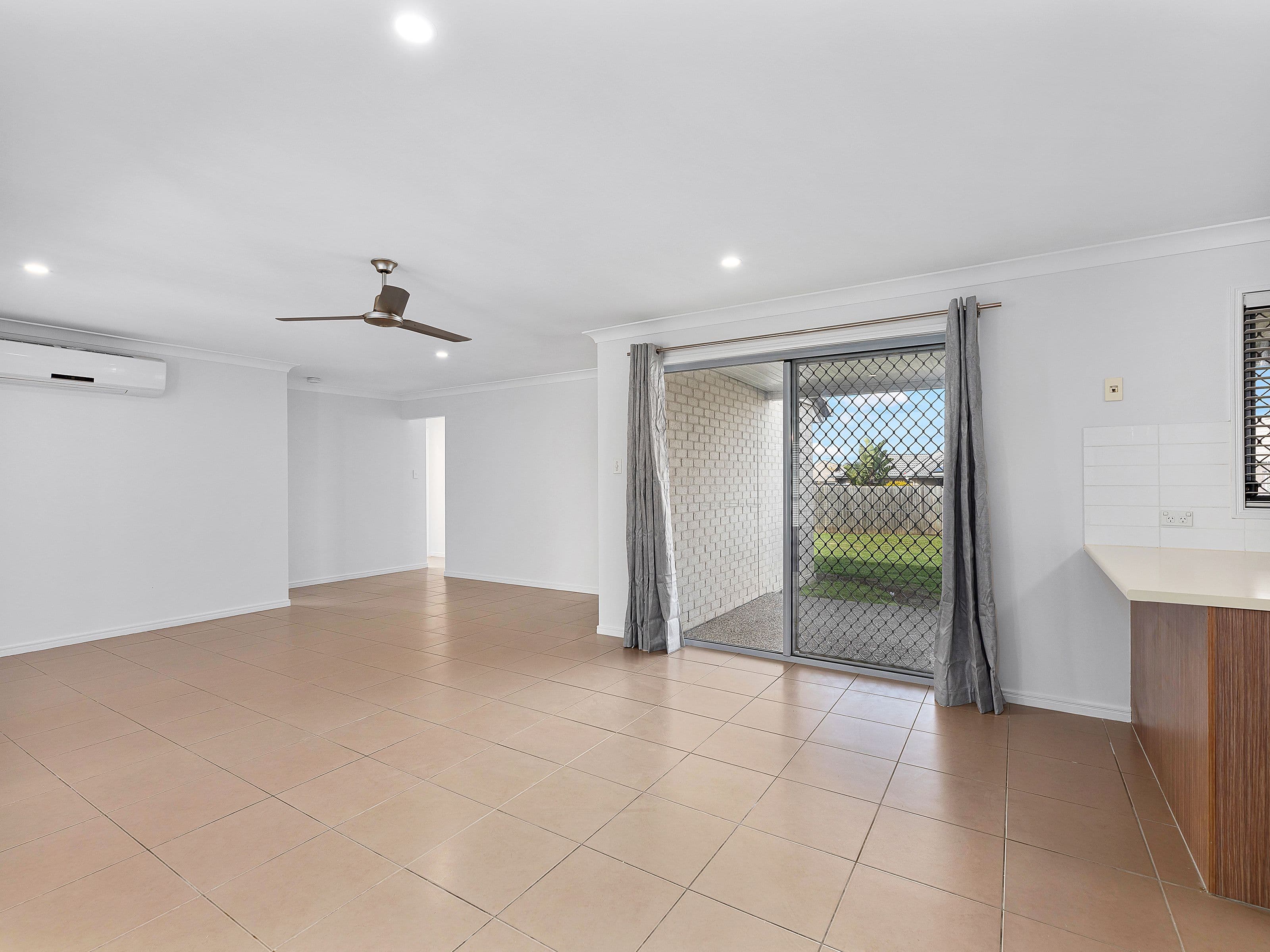 45 Baden Jones Way, North Booval QLD 4304, North Booval - Thumbnail 4