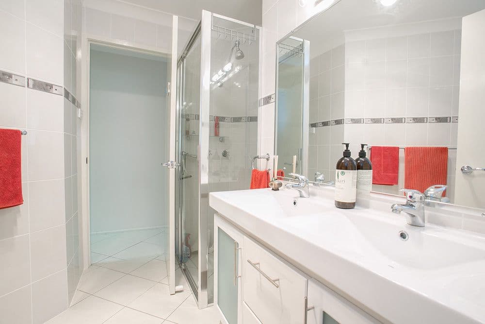 12 Endeavour Drive, BANKSIA BEACH QLD 4507, Banksia Beach - Thumbnail 7
