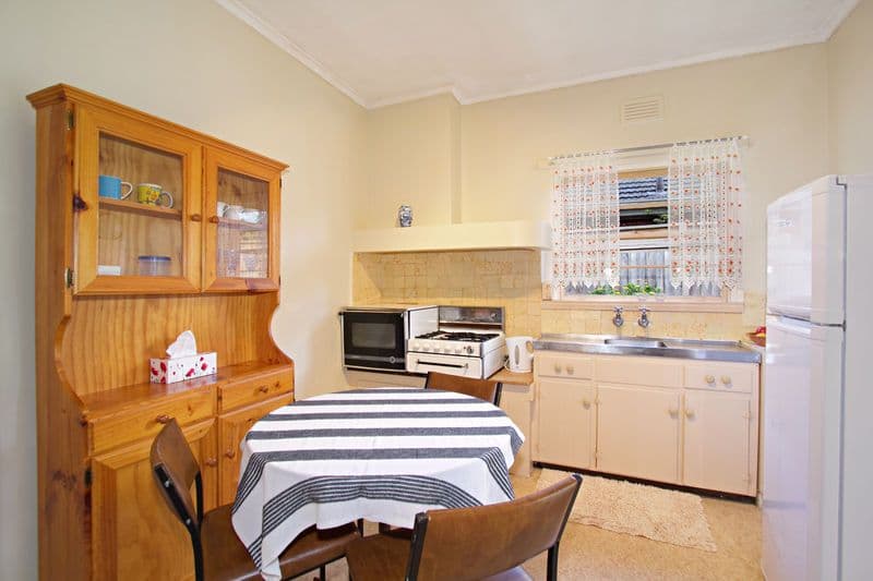 10 Bute Street, MURRUMBEENA VIC 3163, Murrumbeena - Thumbnail 5