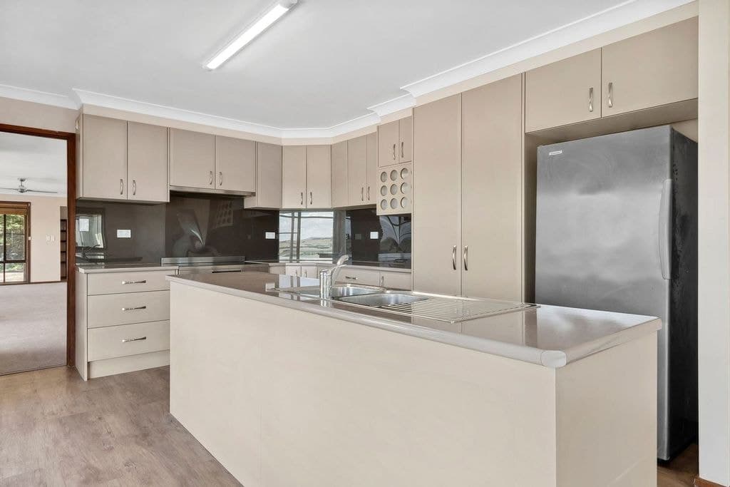 190 Marble Hill Road, Kingsdale - Thumbnail 2