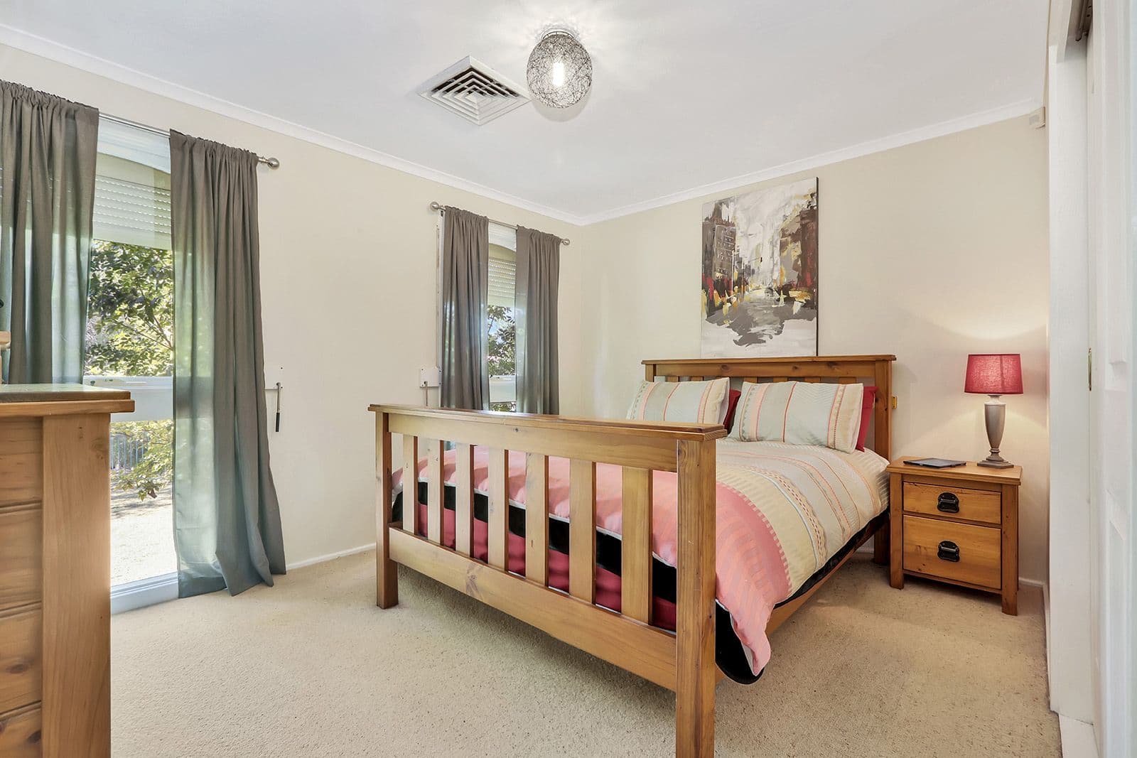 5 Jasmine Avenue, Quakers Hill NSW 2763, Quakers Hill - Thumbnail 4