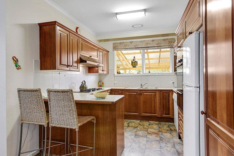 15 Jacks Avenue, DINGLEY VILLAGE VIC 3172, Dingley Village - Thumbnail 5