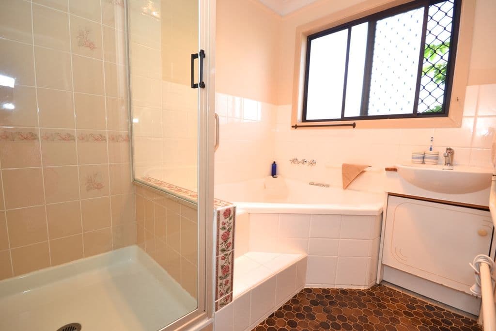 13 Lawson Street, CAPALABA QLD 4157, Capalaba - Thumbnail 6