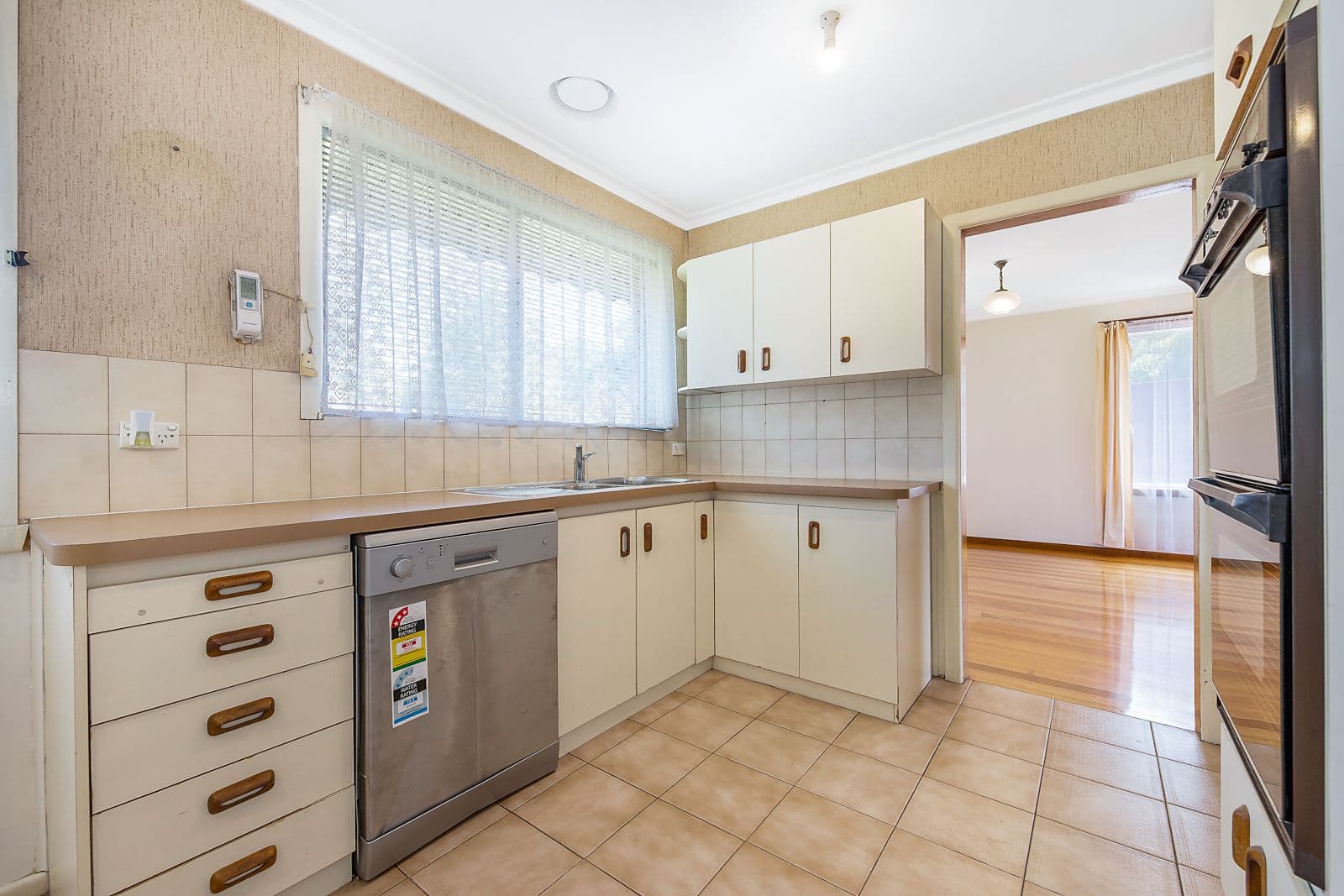 17 Lebanon Crescent, Mulgrave VIC 3170, Mulgrave - Thumbnail 7