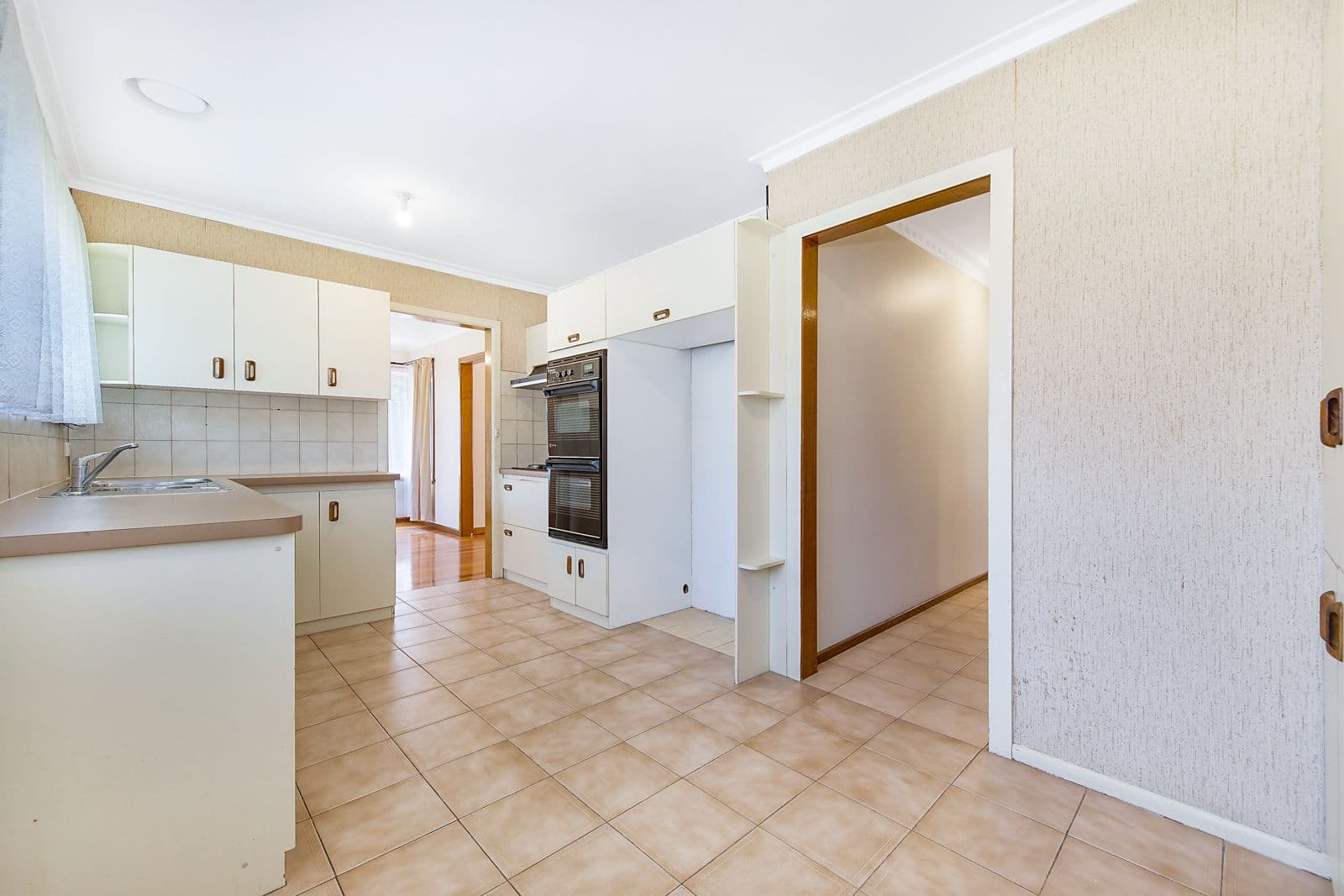 17 Lebanon Crescent, Mulgrave VIC 3170, Mulgrave - Thumbnail 8