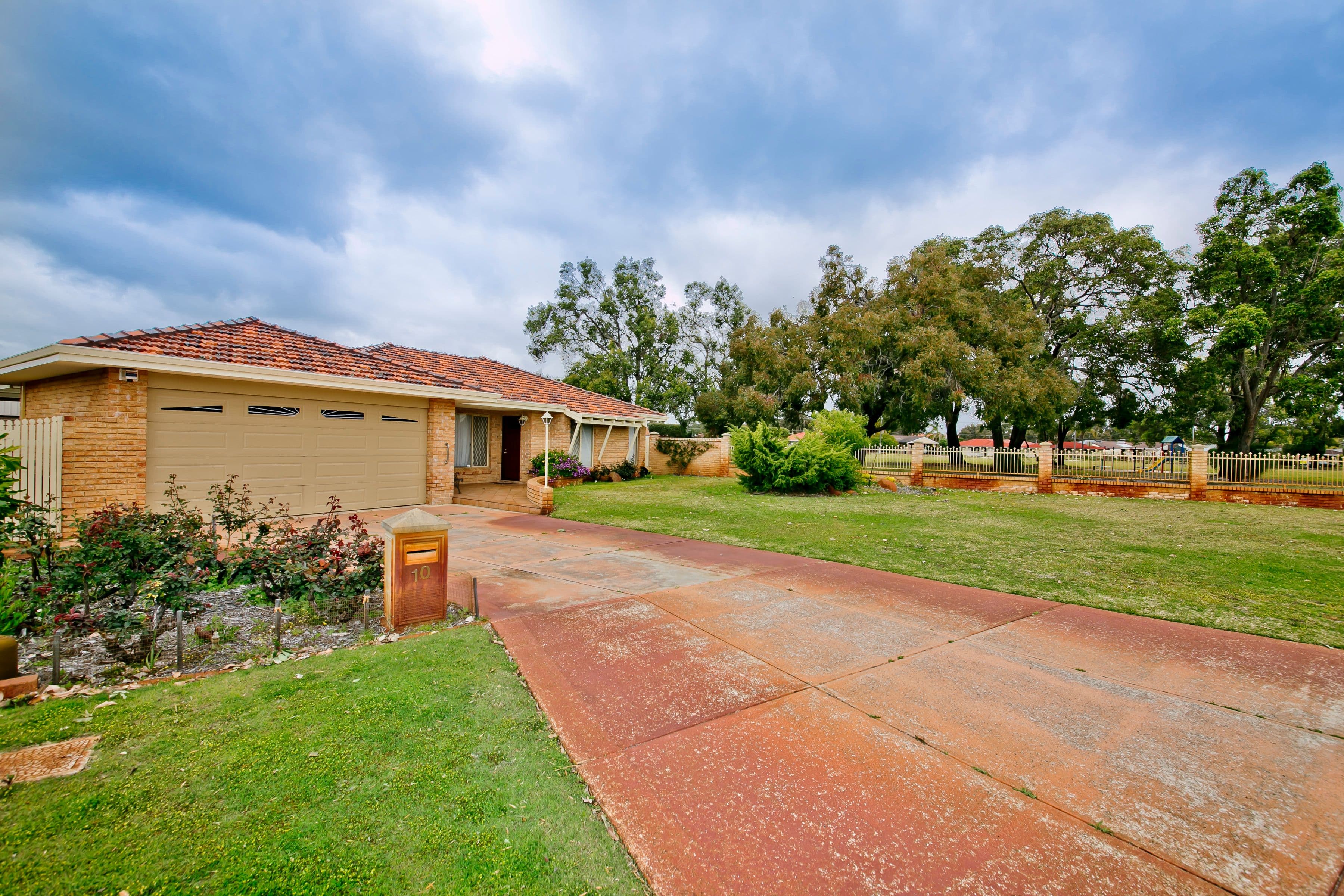 10 Fleming Close, Morley WA 6062, Morley - Image 1