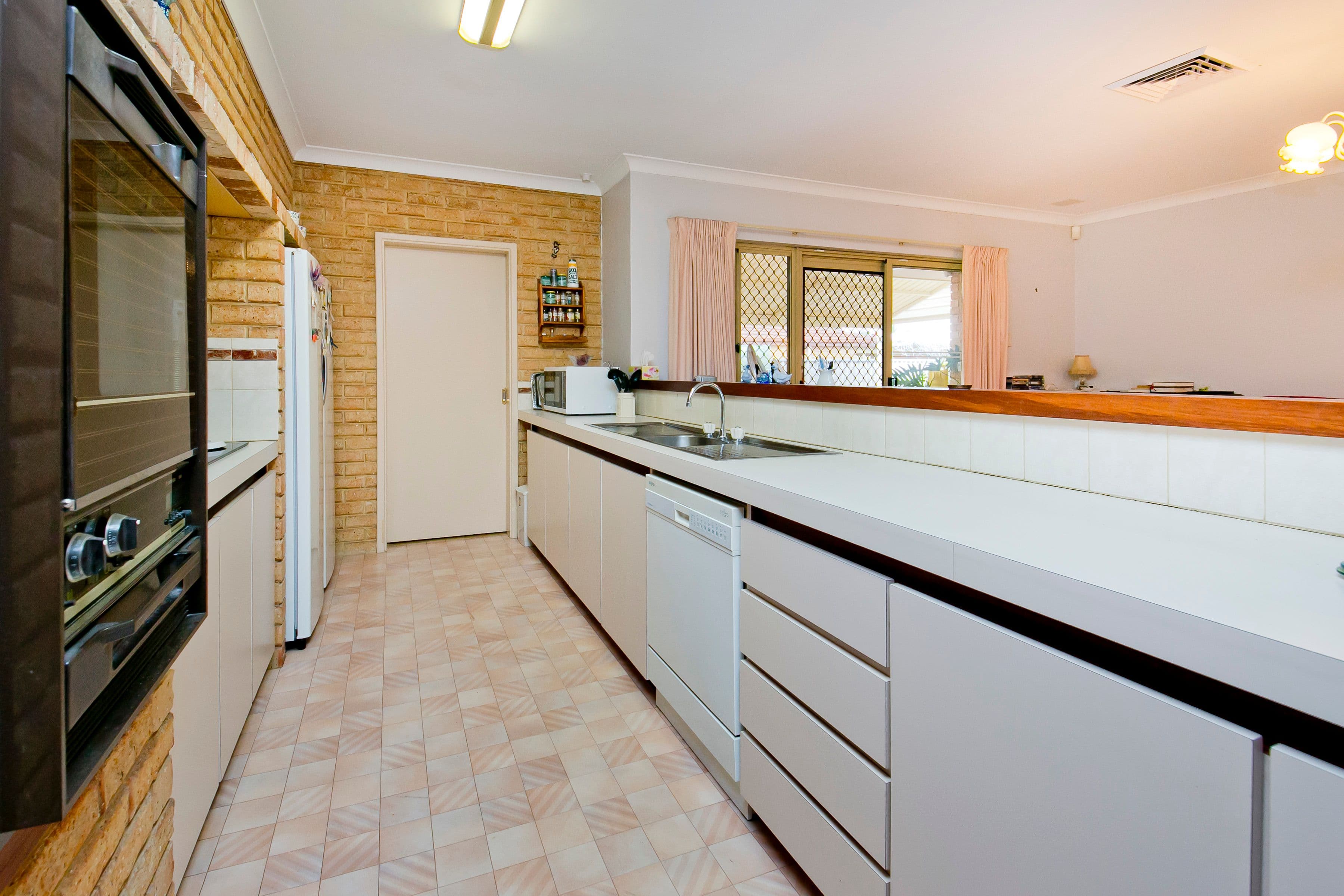 10 Fleming Close, Morley WA 6062, Morley - Thumbnail 8