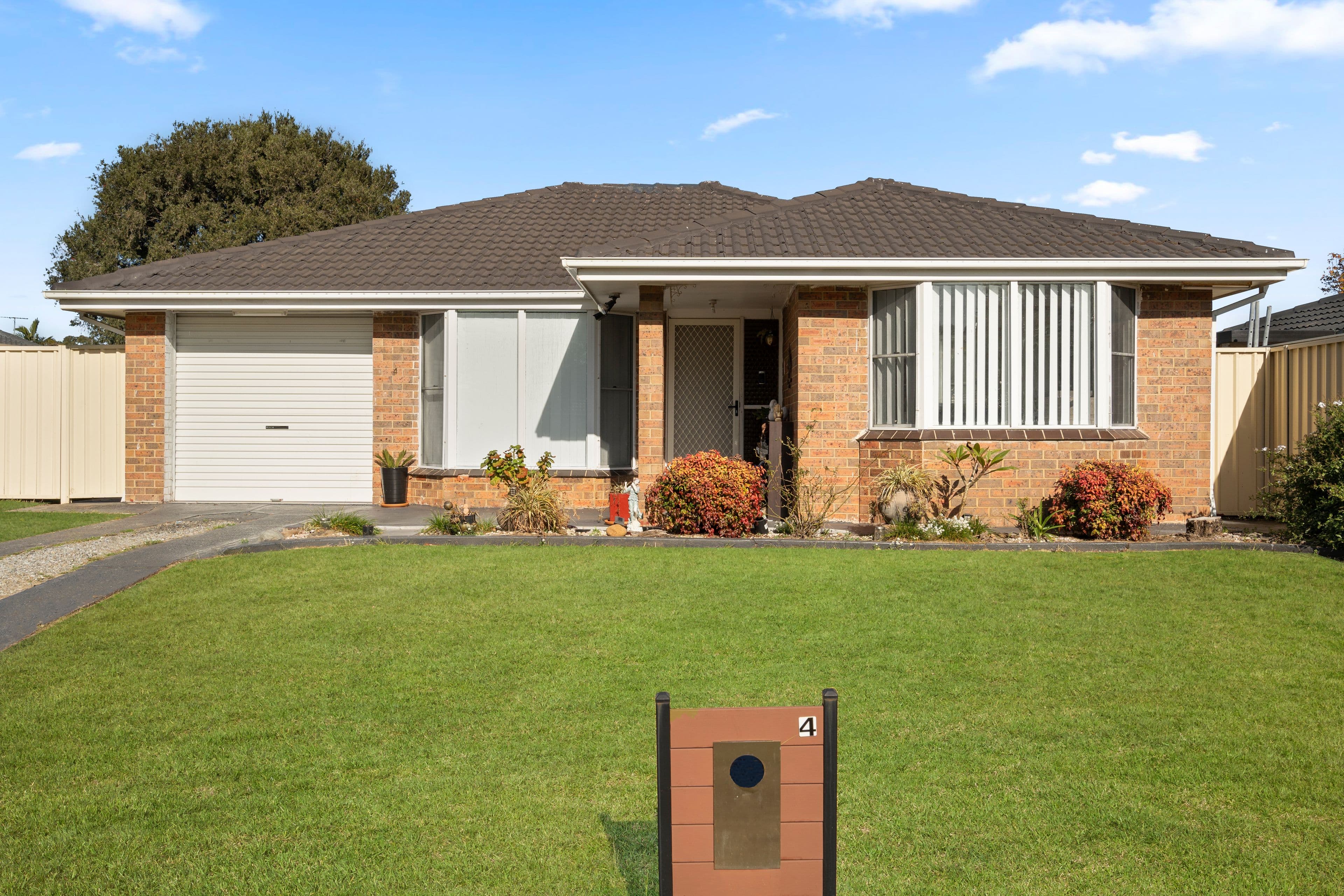 4 Garrick Road, St Clair NSW 2759, St Clair - Image 1