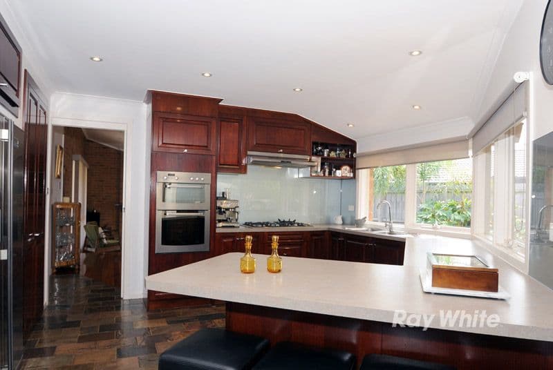 6 Eyre Close, ROWVILLE VIC 3178, Rowville - Thumbnail 4