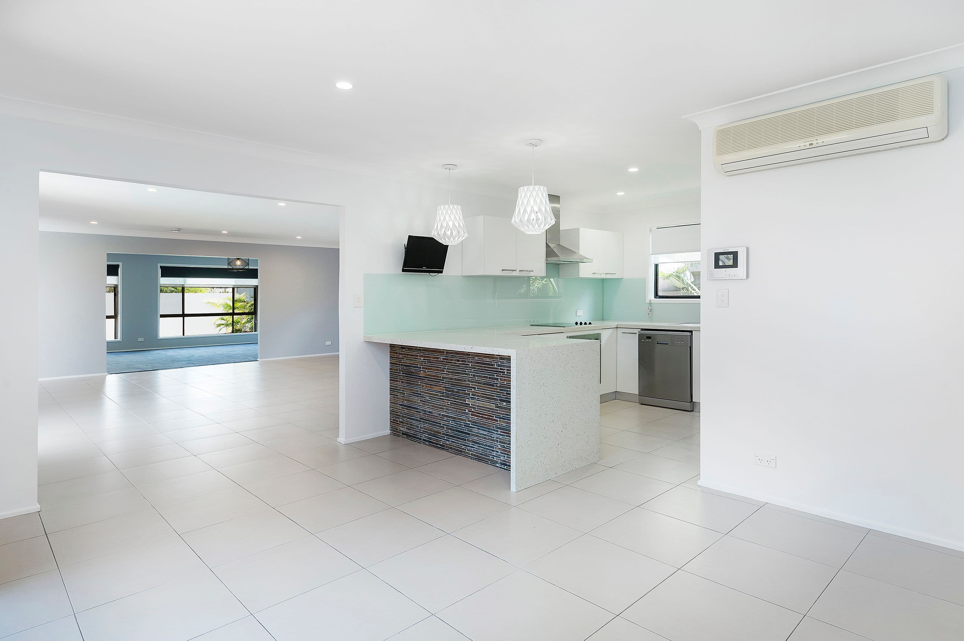 45 Matthew Flinders Drive, Hollywell QLD 4216, Hollywell - Thumbnail 6