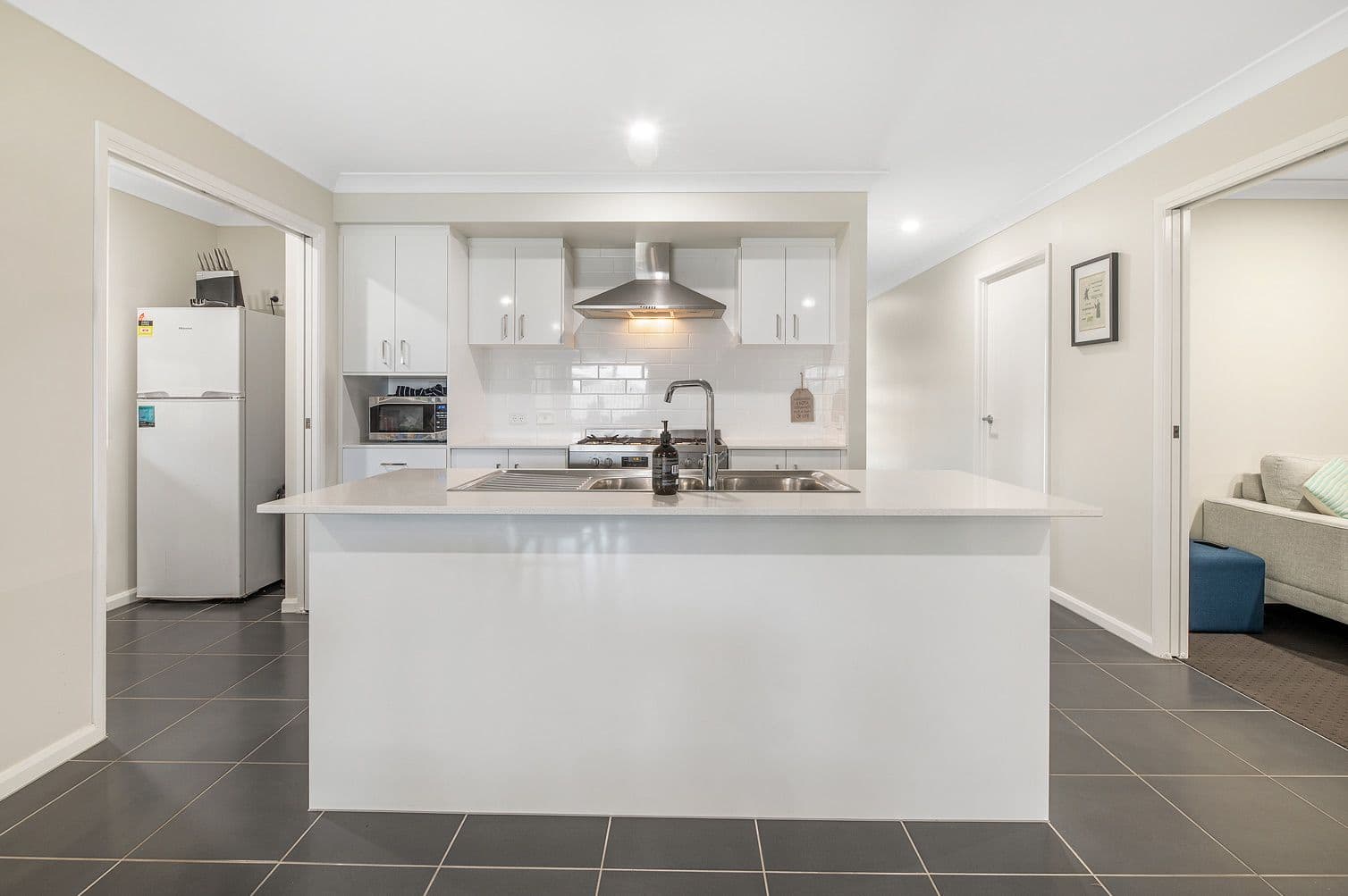 10 Beilby Crescent, Pimpama QLD 4209, Pimpama - Thumbnail 3
