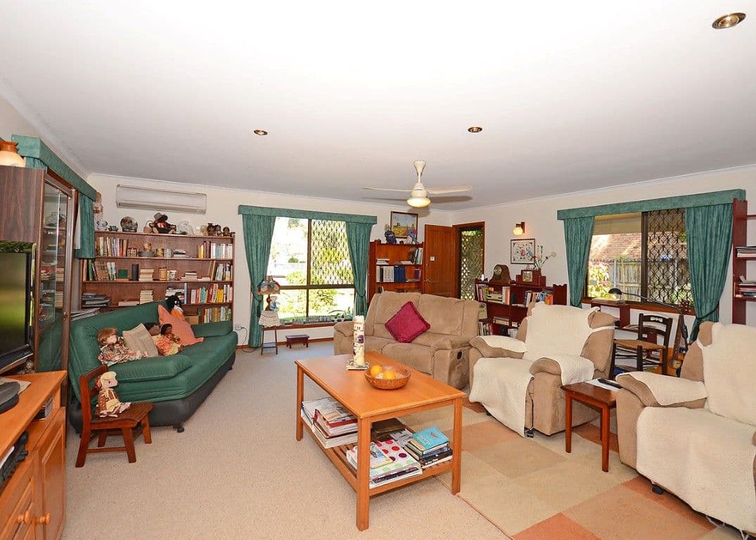 14 Totness Street, TORQUAY QLD 4655, Torquay - Thumbnail 2