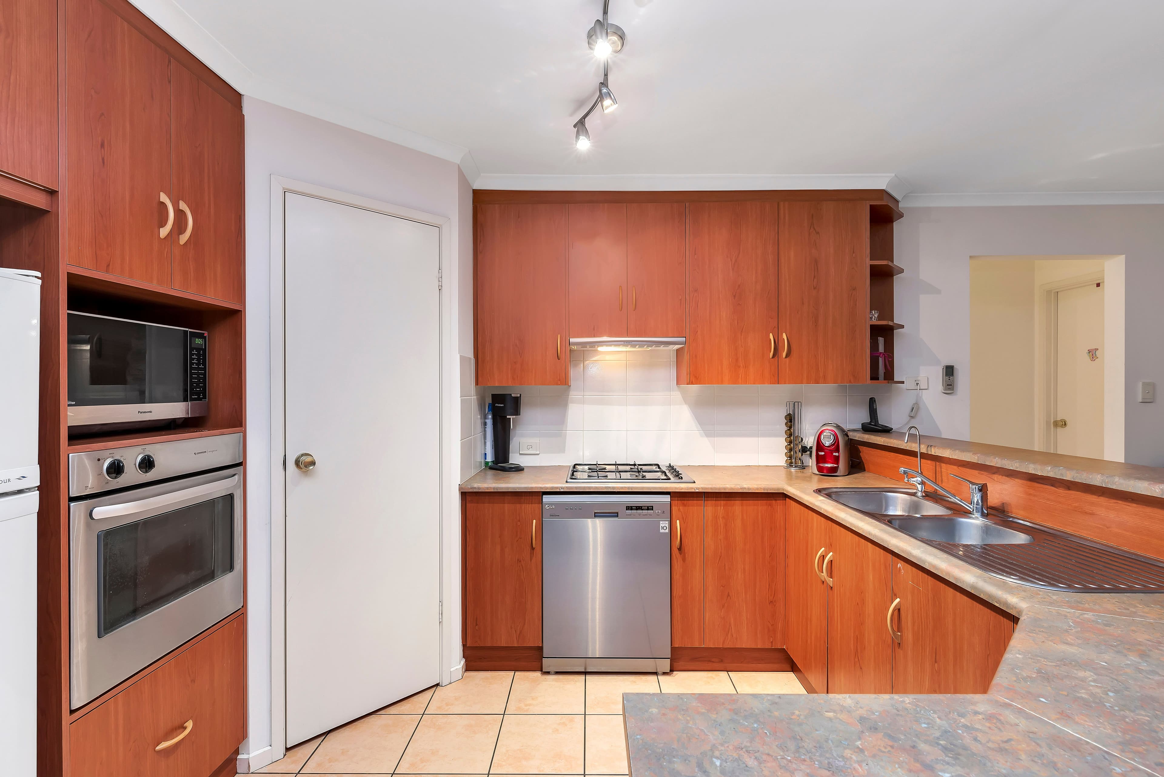 11 Stockade Drive, Walkley Heights SA 5098, Walkley Heights - Thumbnail 7