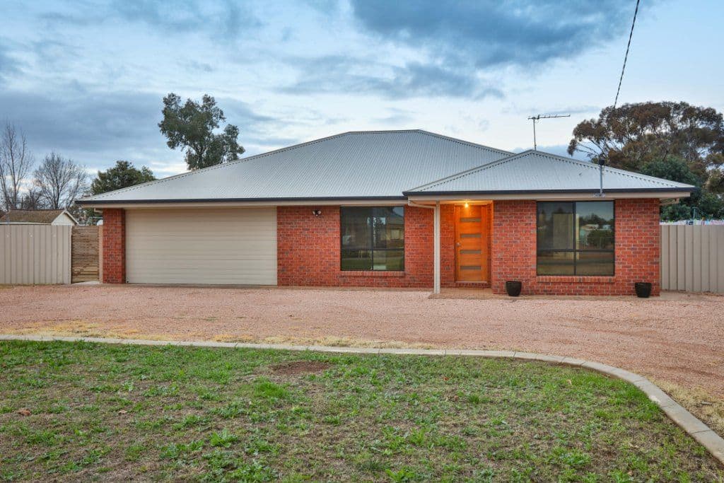 20 Lachlan Parade, Red Cliffs VIC 3496, Red Cliffs - Image 1