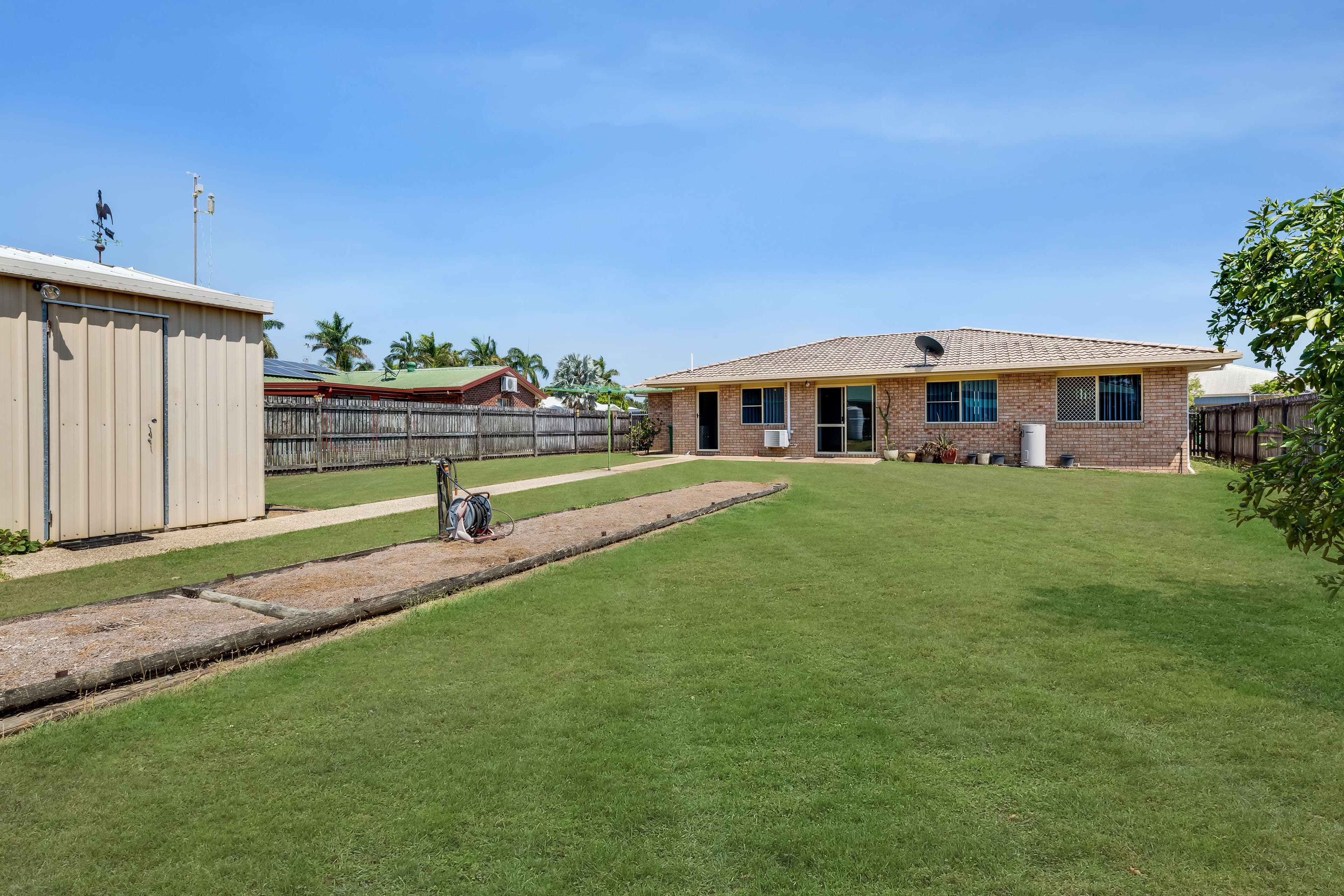 348 Bedford Road, Andergrove QLD 4740, Andergrove - Thumbnail 2