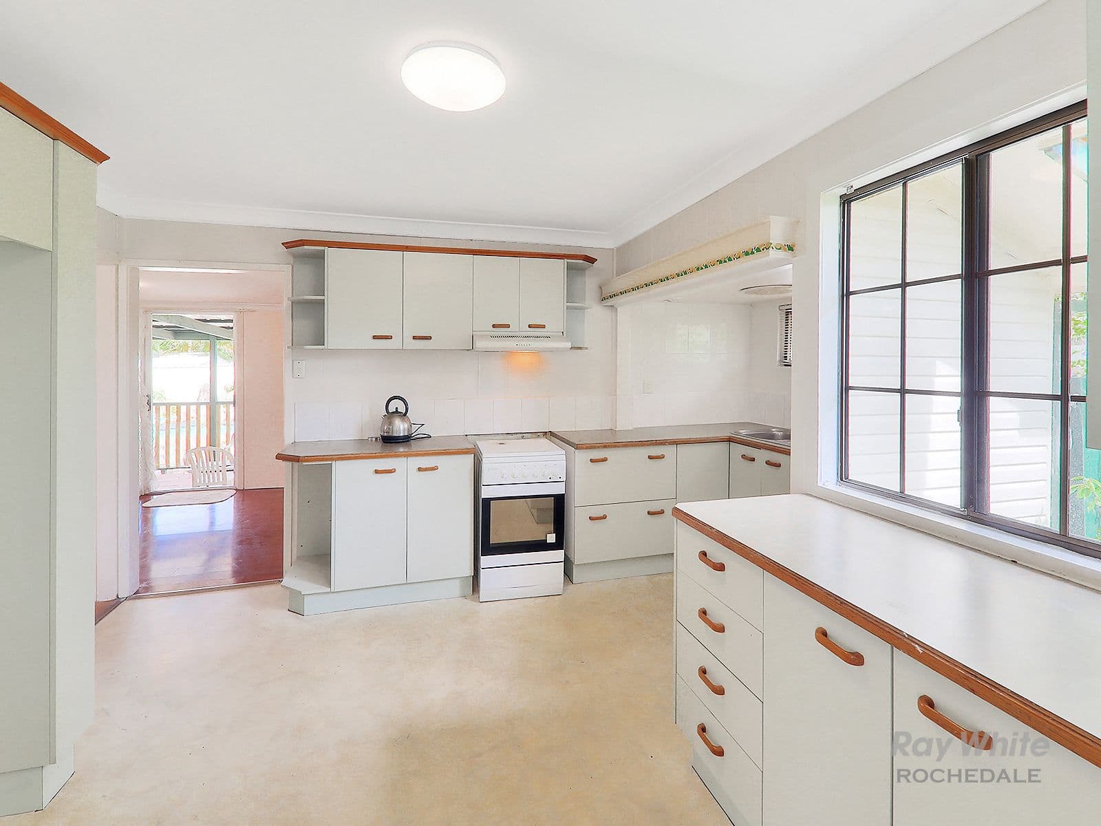 27 Mayes Avenue, Logan Central QLD 4114, Logan Central - Thumbnail 7