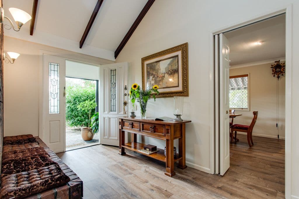 5 Barcoorah Street, Westlake QLD 4074, Westlake - Image 1