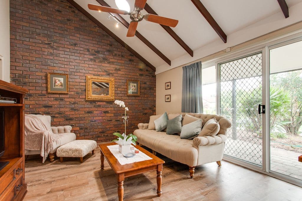5 Barcoorah Street, Westlake QLD 4074, Westlake - Thumbnail 2