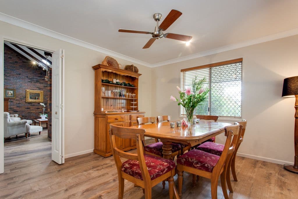 5 Barcoorah Street, Westlake QLD 4074, Westlake - Thumbnail 3