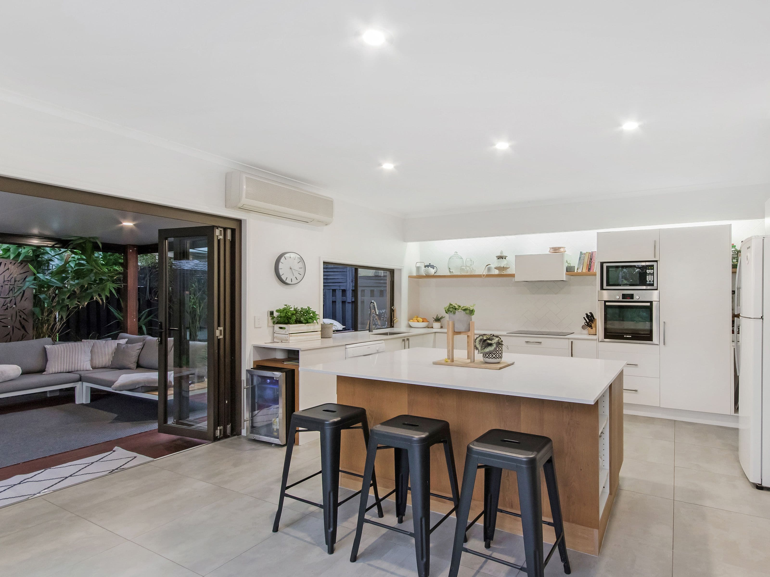 21 Camberwell Circuit, Robina QLD 4226, Robina - Thumbnail 4