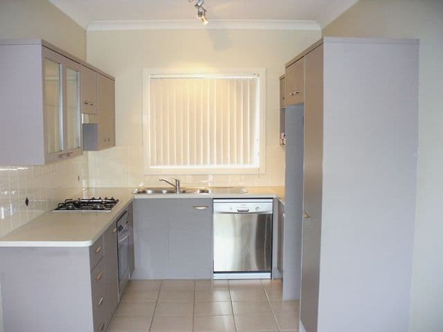 70  King Street, EAST MAITLAND NSW 2323, East Maitland - Thumbnail 2
