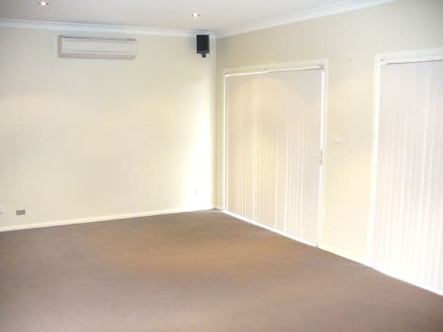 70  King Street, EAST MAITLAND NSW 2323, East Maitland - Thumbnail 3
