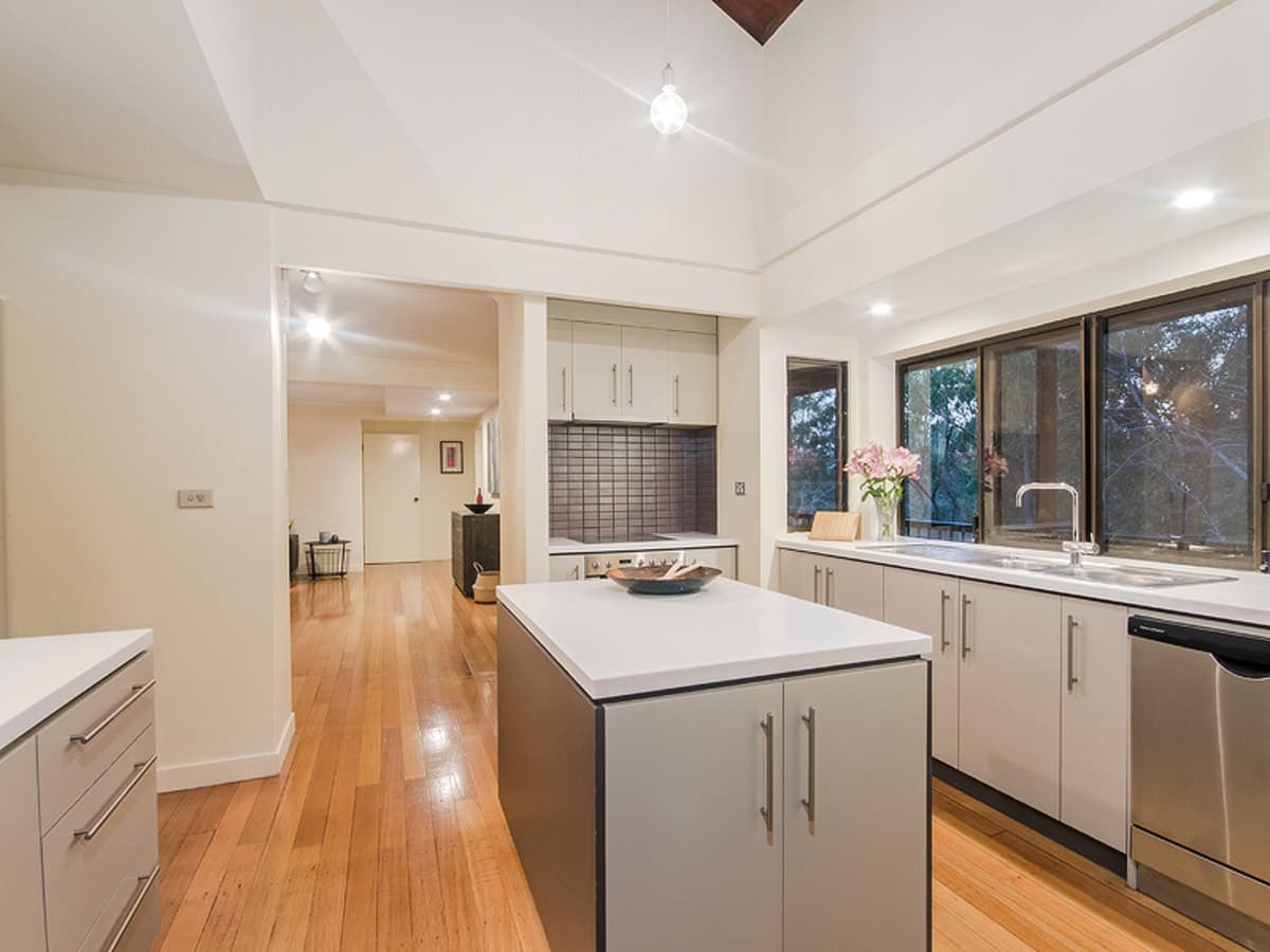 25 Lansdowne Way, Chuwar QLD 4306, Chuwar - Thumbnail 2