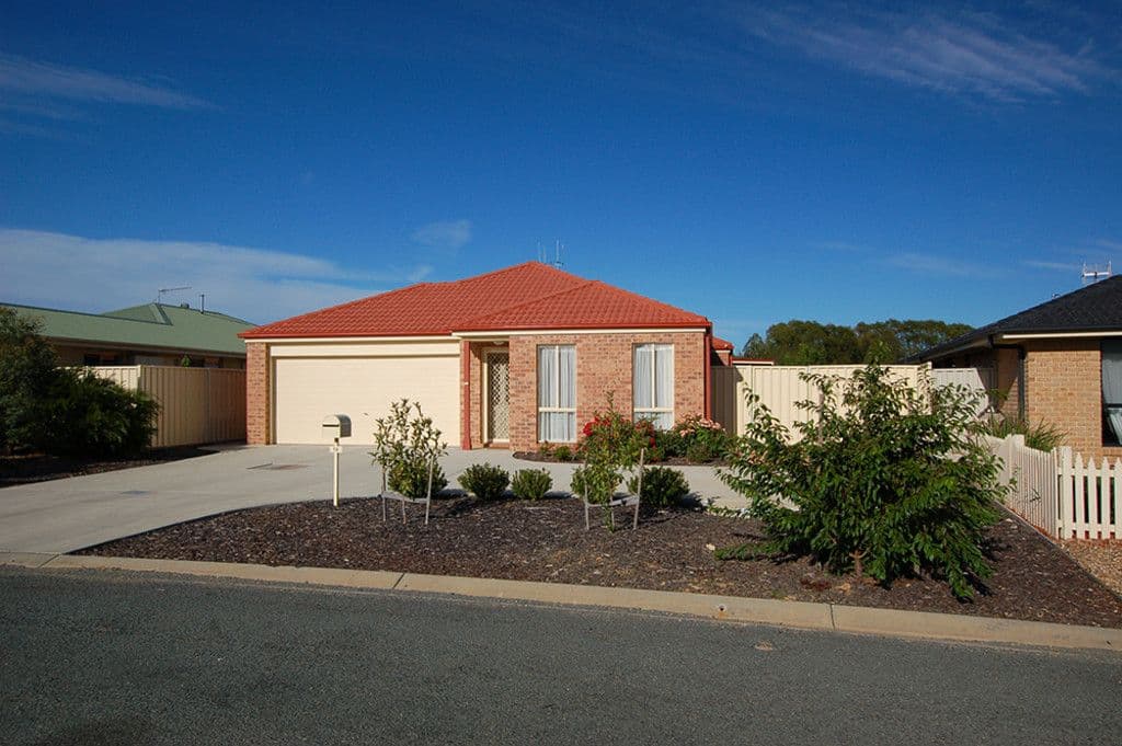 14 Deniston Circuit, Bungendore - Thumbnail 4