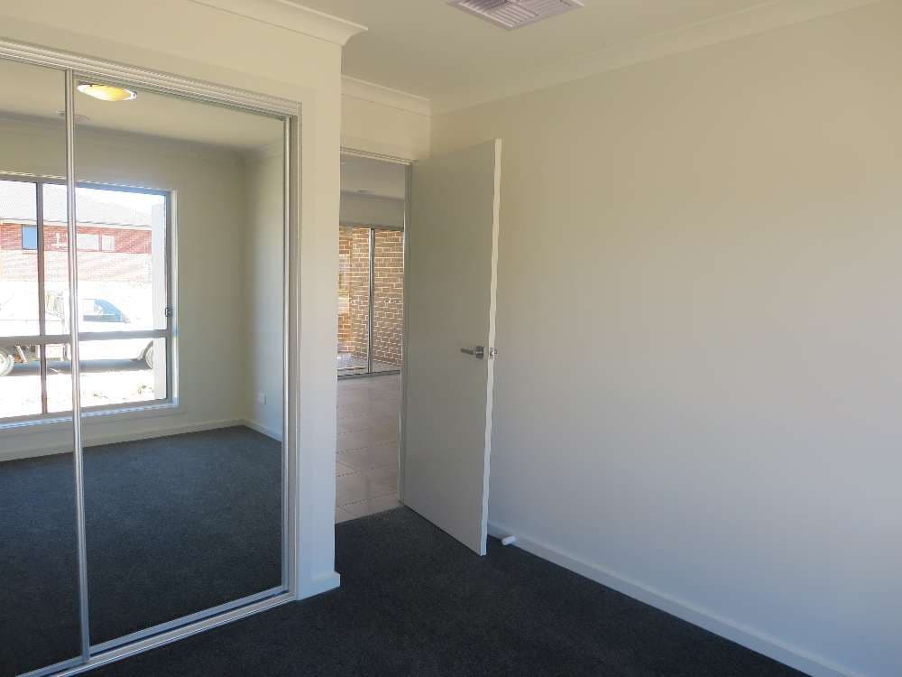 4 Charolais Court, Thurgoona - Thumbnail 5