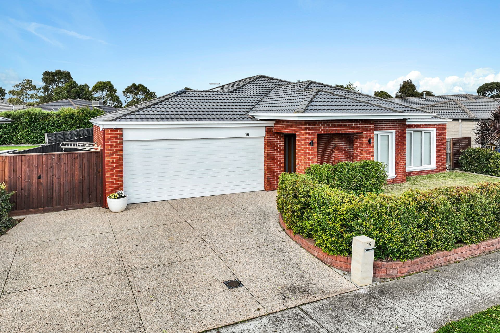 15 Arwon Court, Sandhurst VIC 3977, Sandhurst - Thumbnail 2
