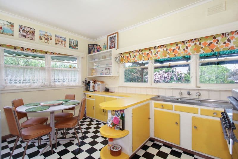 20 Turnbull Avenue, OAKLEIGH EAST VIC 3166, Oakleigh East - Thumbnail 4