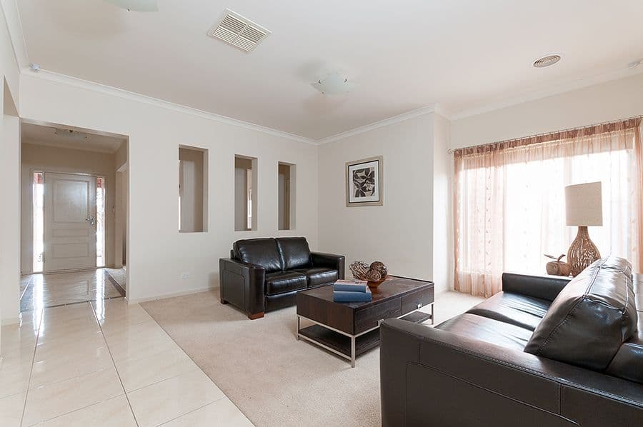 25 Cheltenham Close, CRAIGIEBURN VIC 3064, Craigieburn - Thumbnail 8