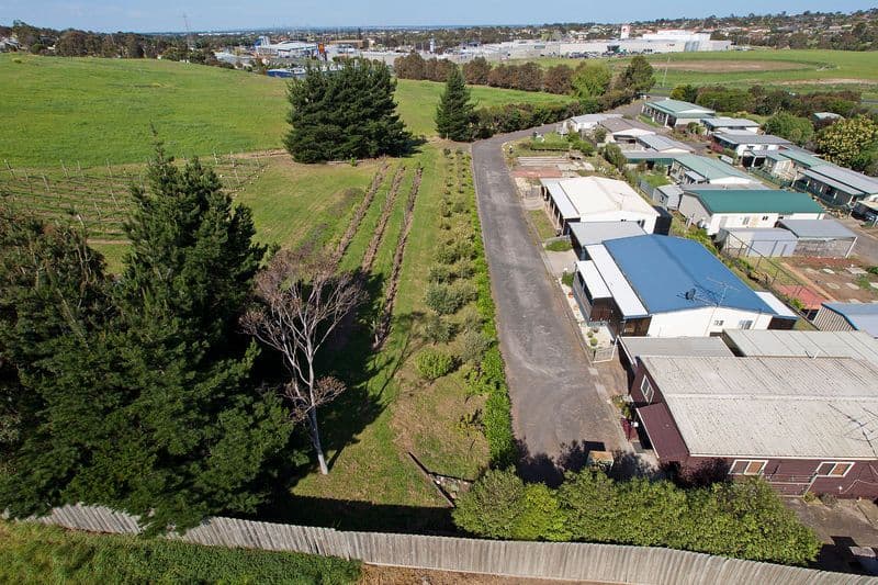 152 Colac Road, HIGHTON VIC 3216, Highton - Thumbnail 3