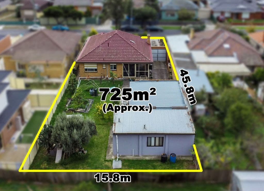 15 McIvor Road, St Albans VIC 3021, St Albans - Image 1