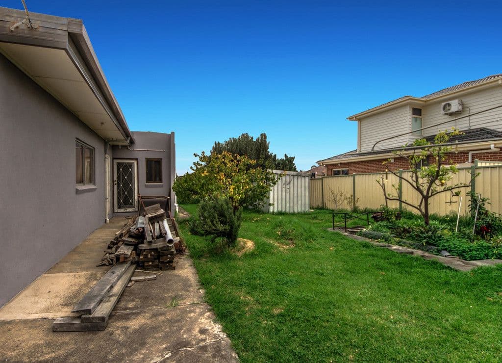 15 McIvor Road, St Albans VIC 3021, St Albans - Thumbnail 7