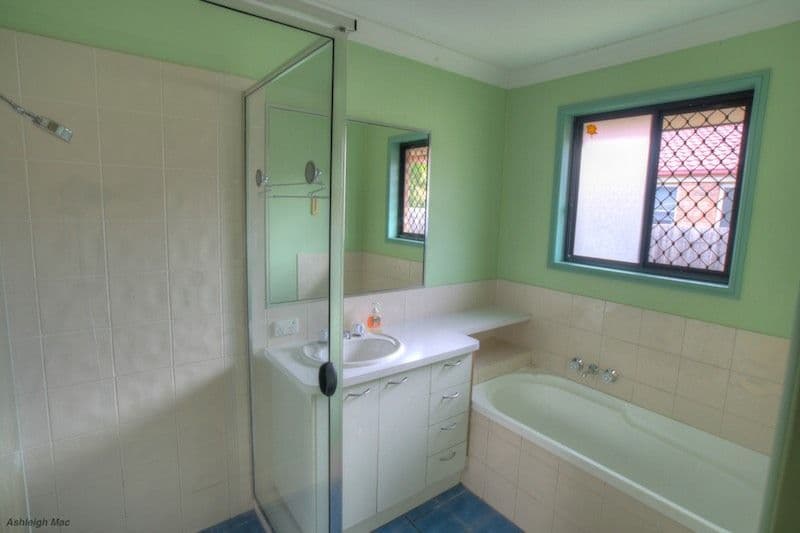 18 Lyrebird Lane, BELLBIRD PARK QLD 4300, Bellbird Park - Thumbnail 6