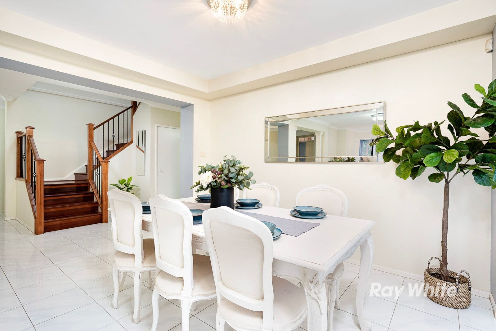 38 Blue Bell Circuit, Kellyville - Thumbnail 2