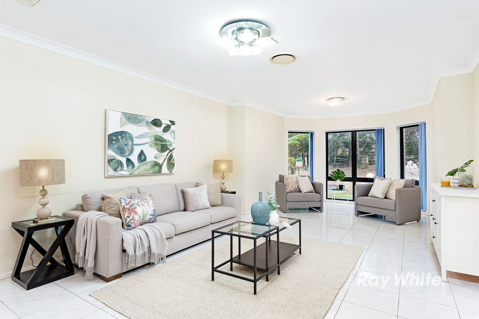 38 Blue Bell Circuit, Kellyville - Thumbnail 3