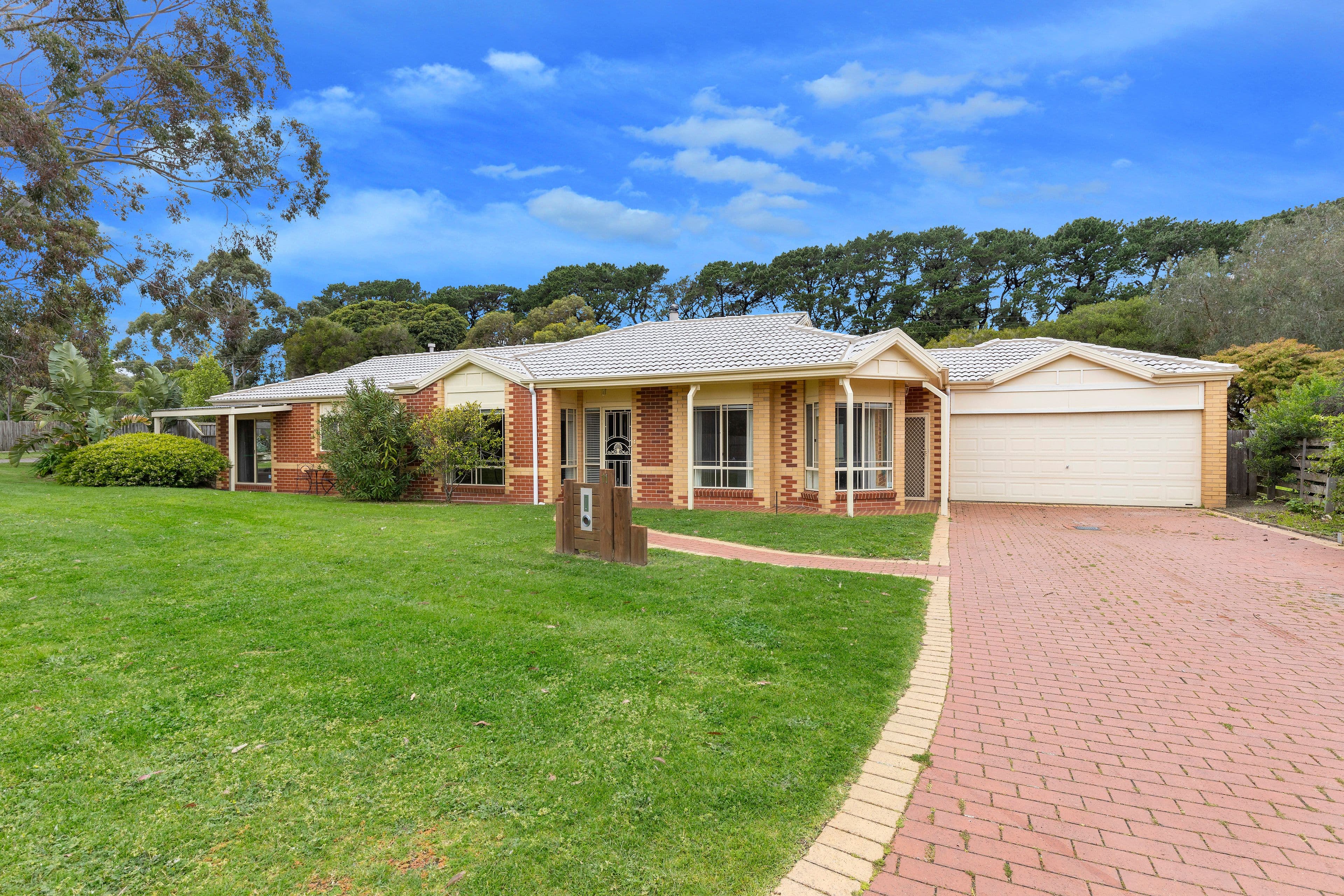 11 Cleek Crescent, Rosebud VIC 3939, Rosebud - Image 1