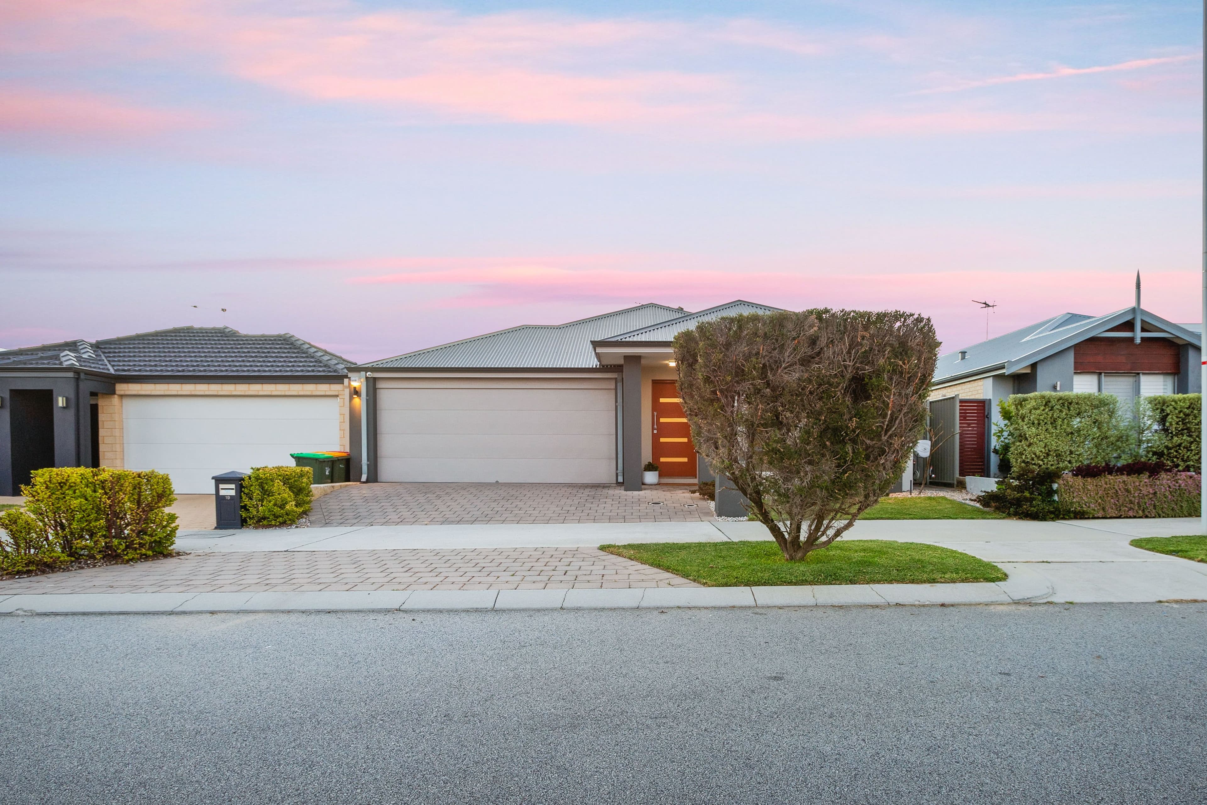 21 Commodore Avenue, Clarkson WA 6030, Clarkson - Thumbnail 4