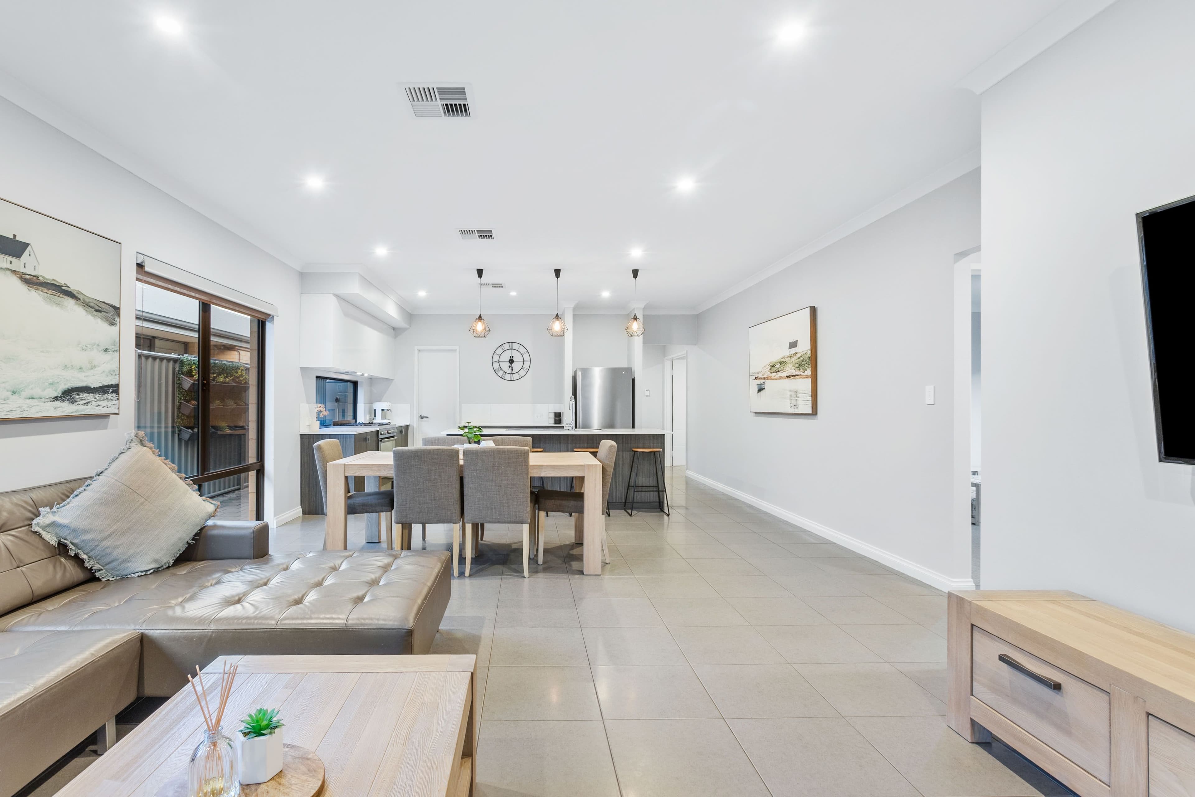 21 Commodore Avenue, Clarkson WA 6030, Clarkson - Thumbnail 6