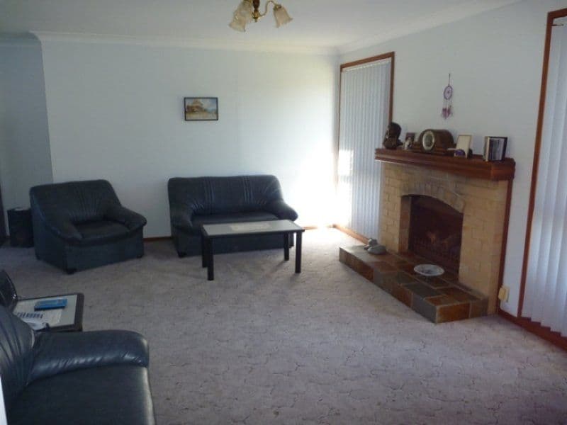 11 Regency Crescent, BERKELEY NSW 2506, Berkeley - Thumbnail 2