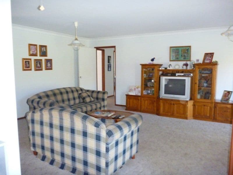 11 Regency Crescent, BERKELEY NSW 2506, Berkeley - Thumbnail 5