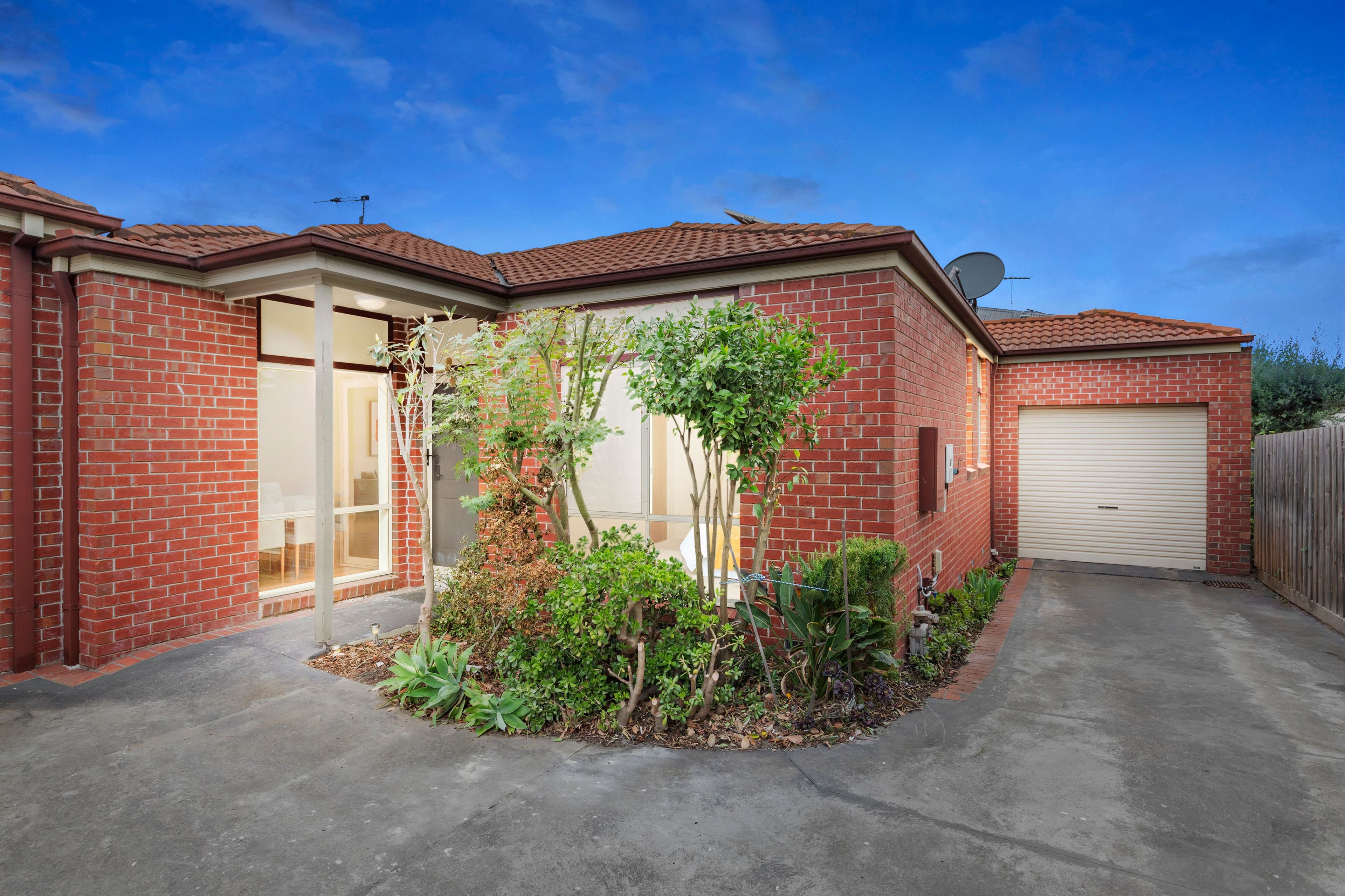 34 Heath Avenue, Oakleigh VIC 3166, Oakleigh - Thumbnail 2